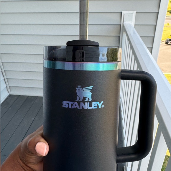 BRAND NEW *****Black Chroma 40oz Stanley - Picture 3 of 4